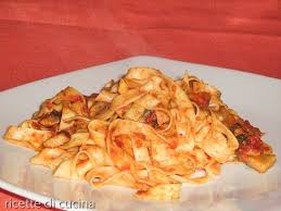 Come Cucinare I Funghi Chiodini Con Le Tagliatelle Ricetta Ricette Idee Alimentari Tagliatelle