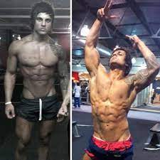 Reaccionando a fi sicos de mis suscriptores. Aries Terron On Twitter Cc Despiertas Entrenando Con Zyzz Despues De Una Noche Con Fiebre Y Tos