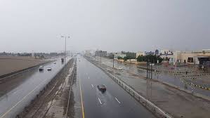 شبكة أجواء عمان أمطار غزيرة على الصومحان بركاء من المطارد ابوعزام رابطة أجواء الخليج G S Chasers Photo Road Structures
