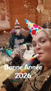 @à la une , Que cette nouvelle année 2026 vous amène ce que vous désirez,  mais surtout qu'elle vous donne la santé à vous et vos proches., Vivez  chaque instant du mieux que vous le pouvez,