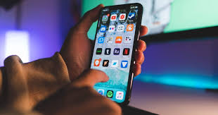 If You Always Get The Storage Almost Full Message On Your Phone You Need To Read This Force Users Iphone Phone