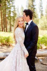 Designer Hayley Paige 50 Gorgeous Dresses Ideas From Her Beauty Of Wedding Wedding Dress Long Sleeve Wedding Dresses Bride