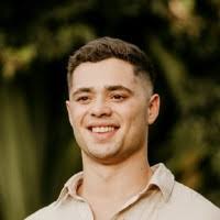 30+ Profile mit dem Suchbegriff „Benedict“