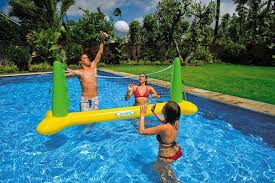 14 Epic Pool Party Games For Your 4th Of July Bash Acessorios Para Piscina Diversao Na Piscina Festa Na Piscina