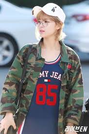 Yoo Jeongyeon Pakaian Bandara Pakaian Nonfiksi