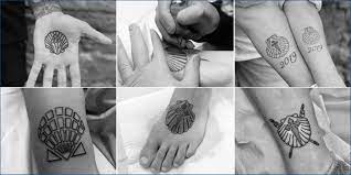 Just a small, simple black scallop shell, preferably a walk in. The Scallop Shell Is The Most Frequent Pilgrim Tattoo Download Scientific Diagram