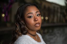 When you have to take the perfect photo , Winter and Hope demanded it 😁😁 