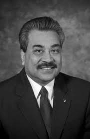 GRADUATE & UNDERGRADUATE