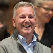 Marco Chiesa lascia la presidenza dell'UDC. E continua a pensare a Lugano