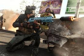 Modern warfare has launched its new warzone mode, as both a patch for the existing game and a standalone download (which is arriving a bit later than the version warzone is rolling out in two phases, first for modern warfare owners and then for all audiences as a standalone download. Call Of Duty Warzone Season 4 Update 200 Players Hypebeast