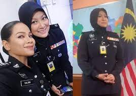 Lebih menggembirakan, norman turut memberi bayangan bahawa asp aleeza yang dilakonkan oleh abby abadi juga khabarnya akan kembali. Kembali Berlakon Abby Abadi Lebih Berjaga Jaga Tentang Solat Dan Solekan Di Set Penggambaran Hiburan Mstar
