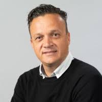 10+ "Stephen Janssen" profiles