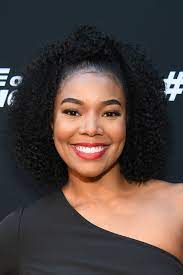 21 Celebrities Whose Natural Hair Will Make You Go Yaaass Queen Curly Hair Styles Natural Hair Styles Hair Styles
