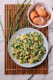Chinese Chives Eggs Stir Fry Recipe By Thewoksoflife Com Spicy Vegetarian Recipes Asian Egg Recipe Healthy Dinner Recipes Easy