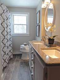 Discover The Best Colors For Small Space Decorating Bathroom Makeover Bathroom Decor Small Bathroom Remodel