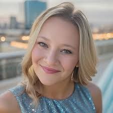 Alyssa Sadler's Instagram, Twitter & Facebook