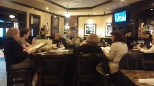 É o termo que se usa pra falar o nome da pessoa que vai narrar a história, indica de quem é o ponto de vista da cena, ou seja, quem a narra. Bar Pov 1 Bild Von Maggiano S Little Italy Columbia Tripadvisor