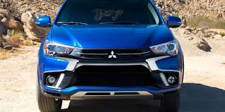 Fair market price mitsubishi outlander sport expert review. Mitsubishi Outlander Vs Outlander Sport