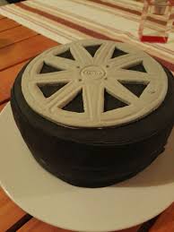 Maybe you would like to learn more about one of these? Fondant Audi Autoreifen Felge Torte Torte Ohne Backen Torten Kuchen