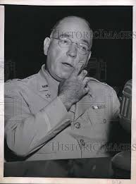1945 Press Photo D.C. Col Andrew McFarland at Senate War Comm