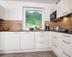 They are simply styled with tiled floors and provide a closet and a work desk. Landhaus Parth Ossiach Am See