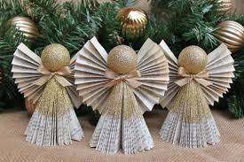 Ecco 20 Idee Low Cost Per Arredare E Addobbare La Vostra Casa A Natale Fai Da Te Artigianato Festivita Arte Natalizia Decorazioni Natalizie