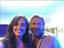 Sentiments forts, réflexion, suspense, scènes bien joués… tout est présent dans cette magnifique série pour les beaux yeux des fans de cette série épique. Diffusion La Vengeance Aux Yeux Clairs Saison 2 Tf1 Le Lundi Soir Nouveautes Tele Com