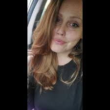 Tiffany Potts's Instagram, Twitter & Facebook