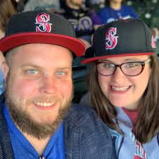 Little girl helps man overcome grief