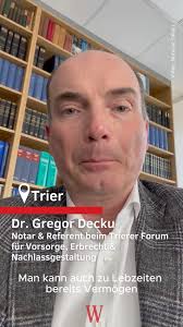 Dr. Gregor Decku Notar