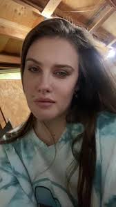 Lacie Shields (@likestaciebutwithanl)