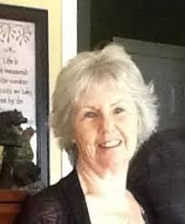 Who are the descendants of Robert Lyon and Esther O'Brien in Canada?