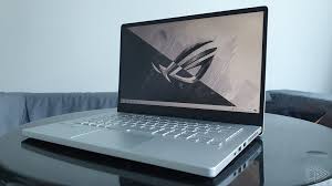 It had previously showcased the zephyrus g14 back at ces 2020 in las vegas, showing off the pricing and availability. Asus Rog Zephyrus G14 Launched In Malaysia Starts At Rm4 499