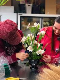 Huge sale on flowers wholesale now on. Floral Design College Where To Get A Floristry Degree