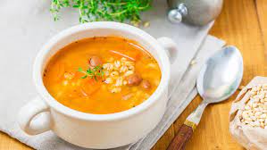 A delicious super low calorie vegetable soup. 14 Light And Low Calorie Soups