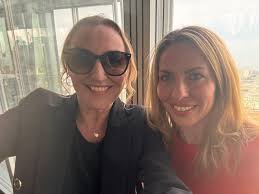 I lived with her at uni. Now we both run recruitment businesses, 10,000  miles apart. We were super close. Lived together. I got her into  recruitment and she smashed it. Danielle Loader