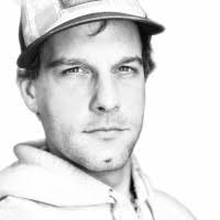 70+ Profile mit dem Suchbegriff „Robinson“