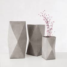 Geometrische Vase Aus Papier Stoff Materialmix In Beton Optik Geometrical Paper Cotton Vase In Concrete Look By Kami Design Via D Vase Objects Design Design