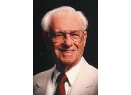 Arnold Mccoy's Instagram, Twitter & Facebook