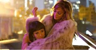 Directed by lorene scafaria and adapted from a 2015 new york magazine article by jessica pressler, hustlers is. Jennifer Lopez S Company Is Being Sued By The Woman Who Inspired Hustlers Dazed