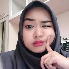 Maaf ya, ini lagi bawa mobil, ujar riri. Ria Ricis Officiall Posts Facebook