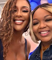 bossvisioncon was AMAZING today! I met so many boss women and entrepreneurs  today! All I know is they all inspired me beyond belief! Thank you again  @bossvisioncon for the invite and for