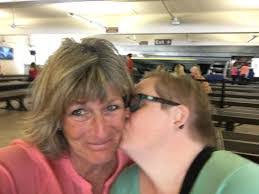 Beverly Friend's Instagram, Twitter & Facebook