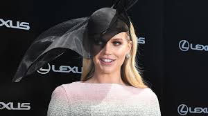 Lady kitty spencer, princess diana's niece, arrived at the royal wedding of prince harry and kitty and her siblings are close to prince harry and william, so it's not surprising that the family was. Vkja20ipqvn2am