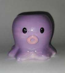 Vintage 1990s Magic Creations FLOWER MAGNET ceramic pansy. Light purple