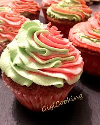 Cupcake Fleur A La Vanille Et Pepites De Chocolat Gigicooking Pepite Chocolat Cupcakes Chocolat