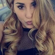 Elena Dubois's Instagram, Twitter & Facebook