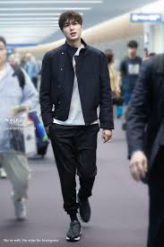 lee min ho arrival from bali 20191007 이민호