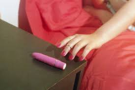 How to Use a Vibrator, According to a Sex-Toy Expert 2025 | Glamour