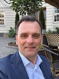 DE MEST FANTASTISKE 2 ÅR!!! I dag er det præcis to år siden, at jeg  startede mit ny liv som selvstændig. Om formiddagen meldte vi ud, at jeg  stoppede i Grakom, og